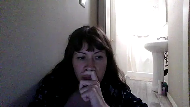 petitedoll29 online show from October 28, 1:00 am