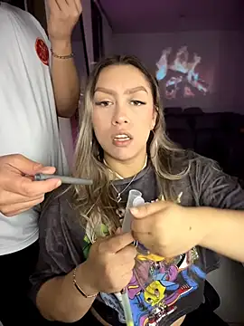 Im sophiie online show from March 28, 8:36 am