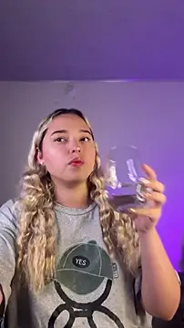 Irisweet  online show from January 15, 11:11 pm