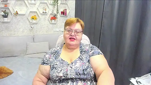  big love  online show from April 8, 8:11 pm