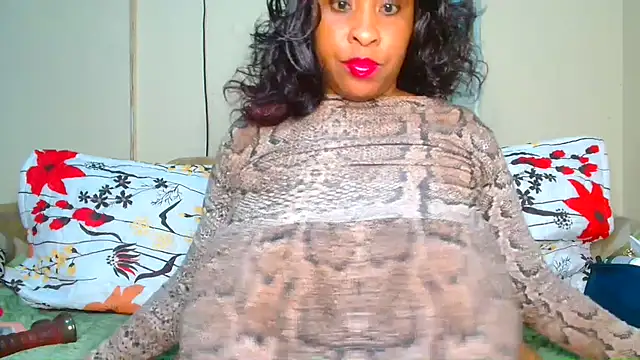 Ebonylovelyx online show from April 12, 3:09 am