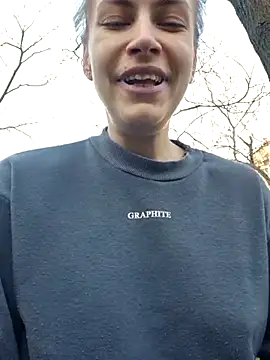 Keli Jessi online show from April 6, 1:34 pm