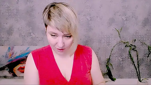 Djullia online show from March 28, 8:36 am