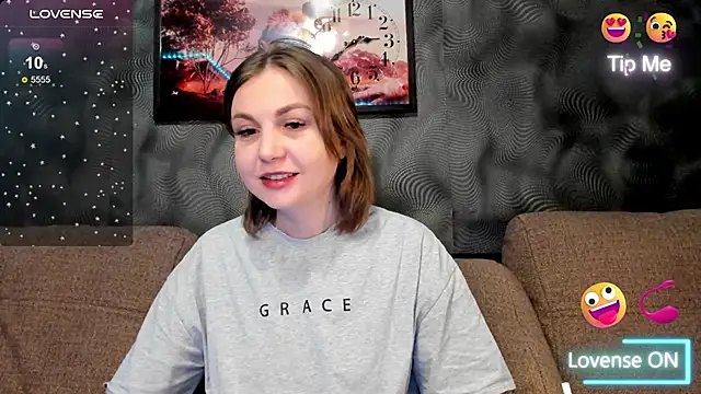 CassieMils online show from May 24, 8:46 am