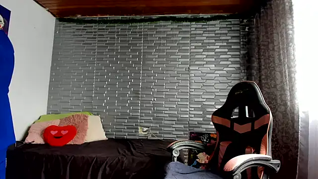 Ginger Sweetty online show from March 12, 8:00 pm