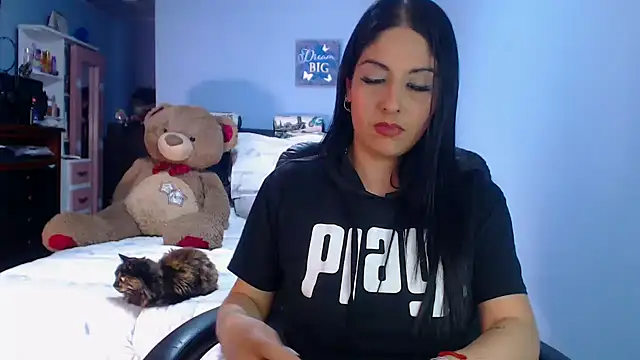 sahtlove1 online show from May 30, 9:11 pm