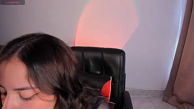 Abby Saenz01 online show from July 28, 10:31 pm