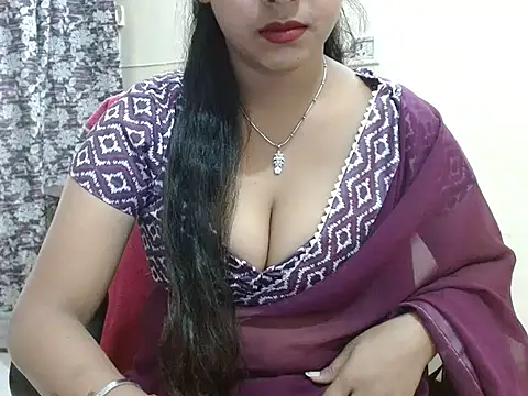 LovingPihu online show from April 9, 5:10 am