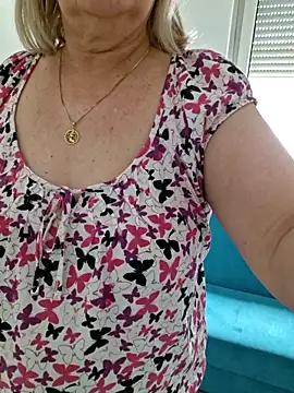 Margaret-milf online show from May 11, 8:49 am