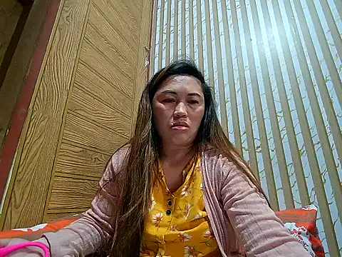 LalaiAsian online show from March 15, 10:23 pm