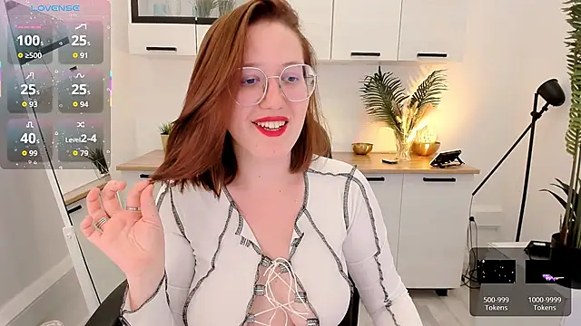 Charmy Gracy online show from May 15, 12:30 pm