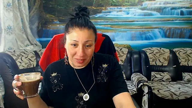 MoistMady online show from May 20, 10:34 am