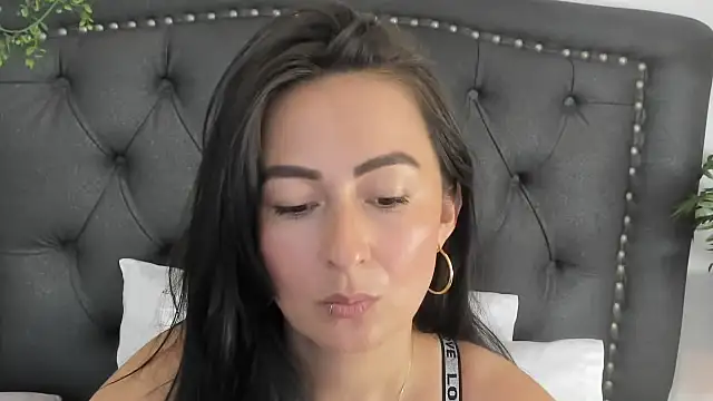 sahara1802 online show from March 6, 5:35 am