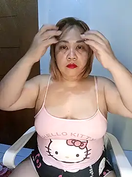 Sweet asian kylie online show from April 21, 4:14 pm