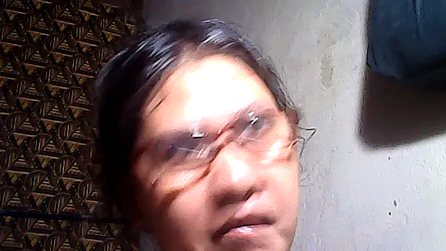 sweetsosie18 online show from July 14, 7:57 am