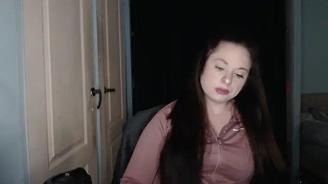 ryhhnnagold99 online show from May 16, 2:38 pm