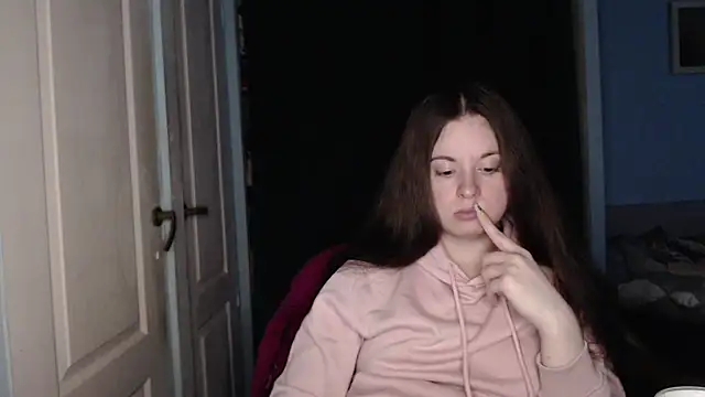 ryhhnnagold99 online show from April 11, 5:27 pm