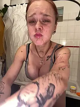 PennyPrincess online show from July 9, 8:39 am