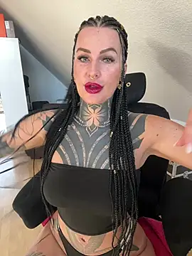 InkedBiitch online show from March 19, 8:07 am