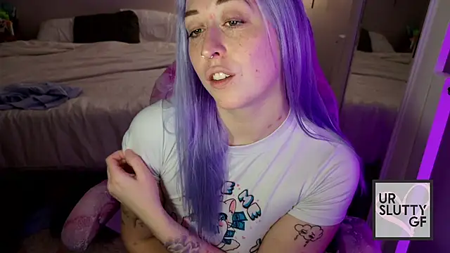 ursluttygf online show from March 10, 3:27 pm