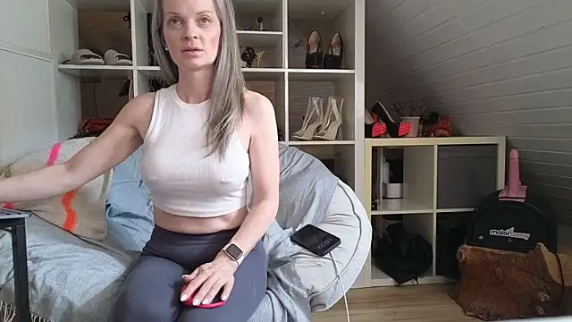 Sabdeluxe online show from April 12, 7:22 am