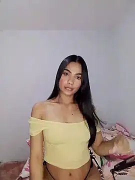 iamemmablake online show from April 11, 3:12 am