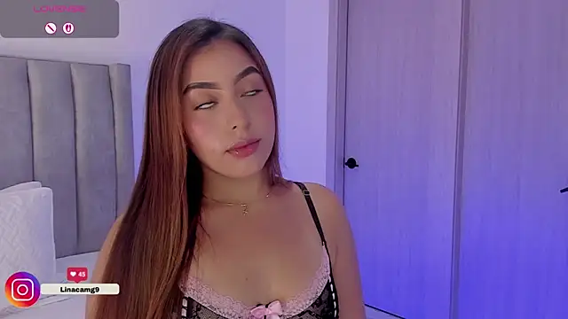 MaddyyLennon online show from March 28, 5:07 am