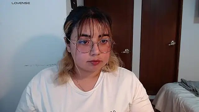 yini angel online show from July 28, 1:03 am