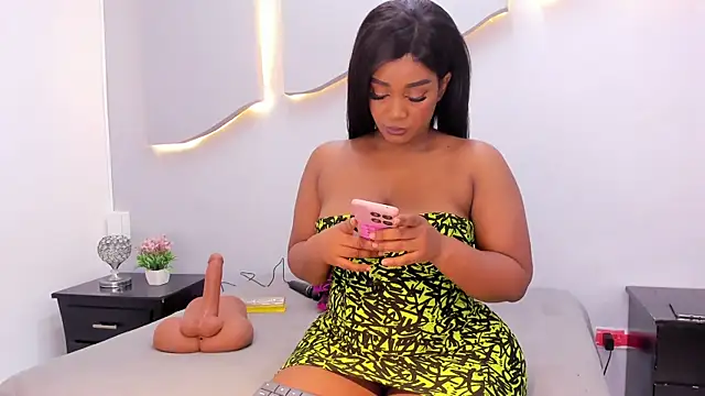 ArianaBlackk online show from April 3, 1:42 pm