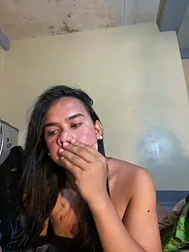 sweetyula online show from May 3, 2:48 am