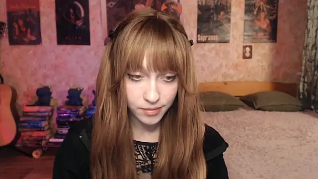 Friendly Ellie online show from March 20, 12:37 am