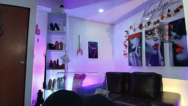 kayilyn online show from April 7, 12:07 pm