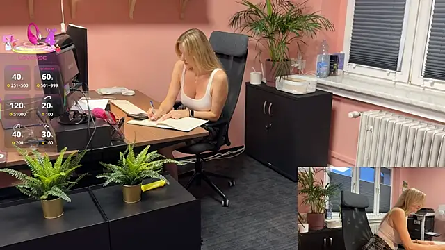 legsLONG online show from September 17, 4:21 am