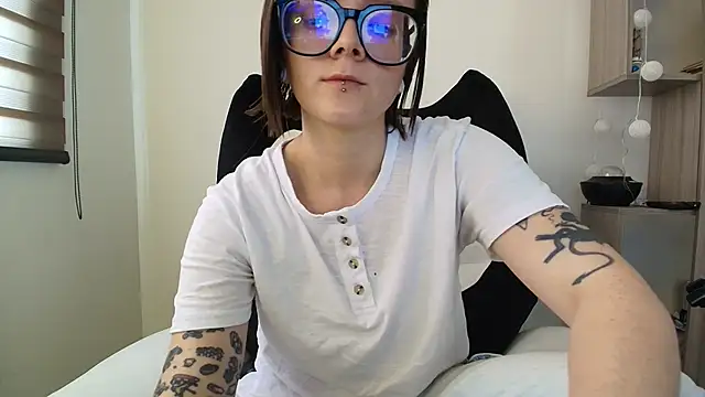 Arya starrk online show from February 26, 3:55 pm