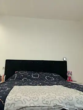 Stoned-baby69 online show from May 25, 4:39 pm