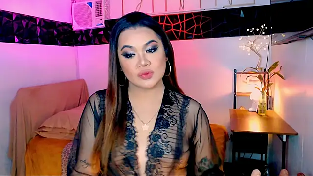 asiankatyhuge online show from November 2, 12:14 am