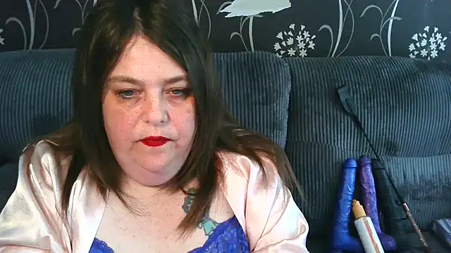 Courtney Electrix69 online show from April 17, 12:40 pm