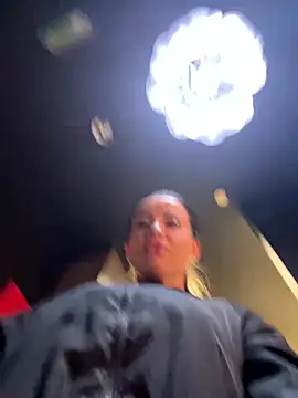 CrazzyChicks online show from November 1, 7:56 am