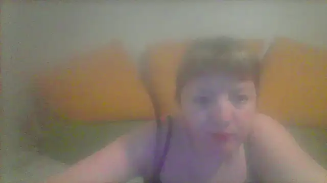 stefanyharper16 online show from April 15, 1:11 pm