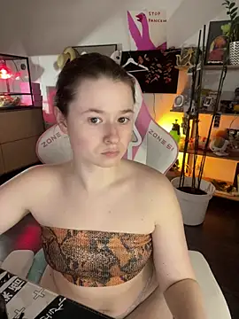 sweetest pie online show from May 26, 7:35 pm