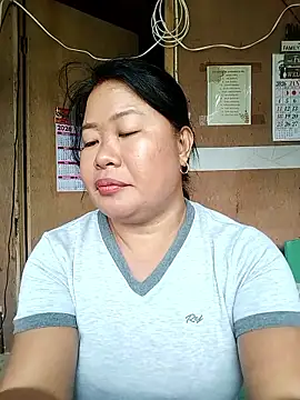 Lovelywoman43 online show from January 17, 7:05 am