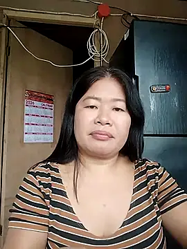 Lovelywoman43 online show from February 2, 11:59 pm