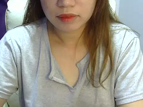    zurIII09  online show from April 12, 8:06 am