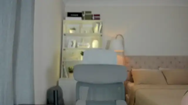 JohannaRodriguez69 online show from October 16, 12:46 am