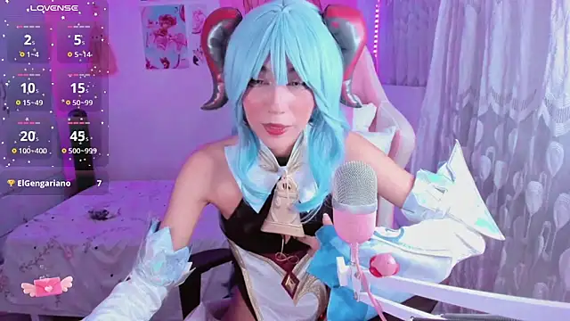 mia kawaii05 online show from April 4, 11:58 pm