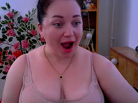 AmanaGi online show from March 22, 10:54 am