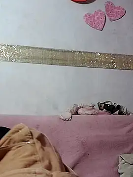 fablob23 online show from March 28, 2:55 am