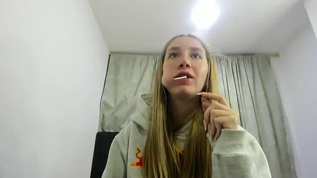 horny  molly  online show from February 23, 2:56 am