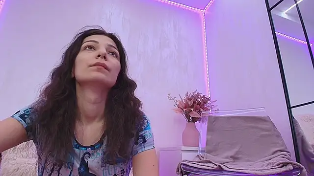 Anna Lewis online show from April 8, 6:59 am