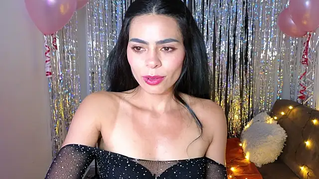 sexyladyy  online show from May 27, 3:36 am